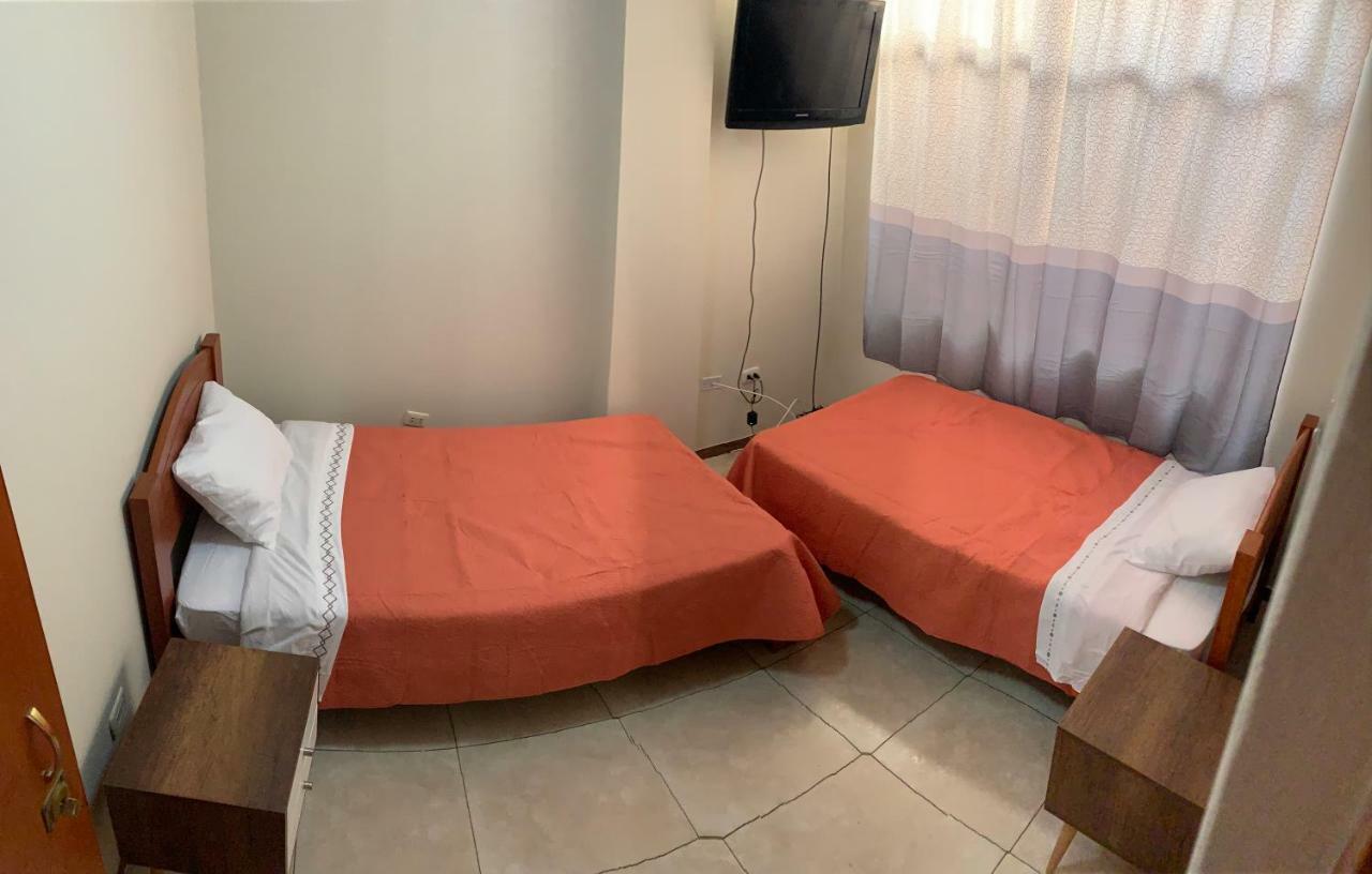 Chaglla Airport Bed & Breakfast Callao Exterior photo