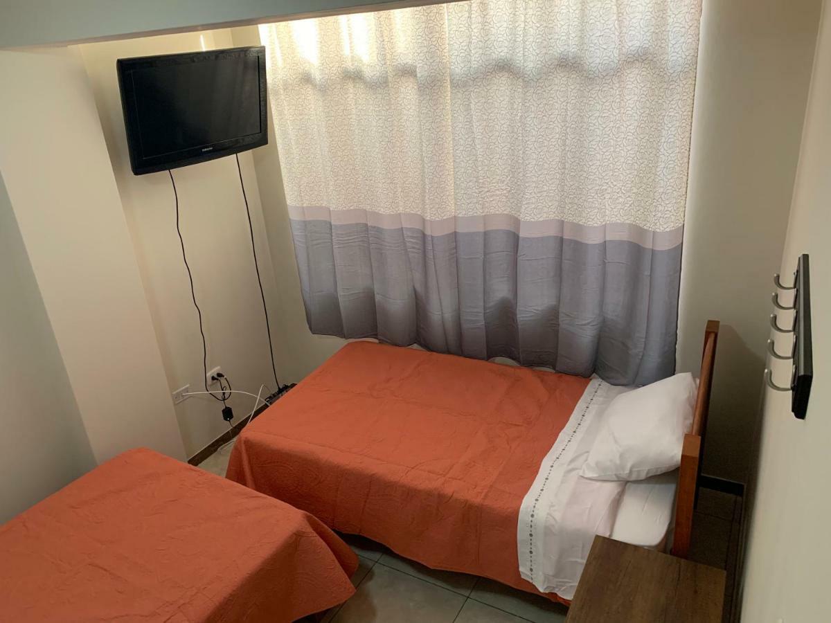 Chaglla Airport Bed & Breakfast Callao Exterior photo